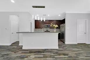 4732 Carmen St, Houston, TX 77033 - Photo 10