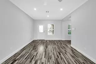 4732 Carmen St, Houston, TX 77033 - Photo 6
