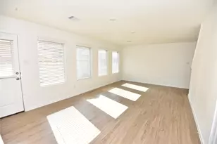 18715 Cepagatti Dr, New Caney, TX 77357 - Photo 4