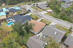 6023 Pineshade Ln, Houston, TX 77008 - Photo 14