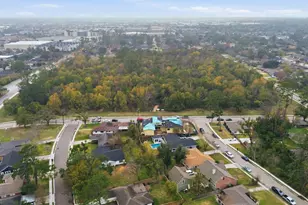 6023 Pineshade Ln, Houston, TX 77008 - Photo 16