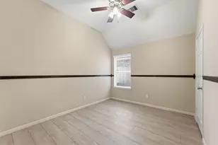 11422 English Rose Trail, Missouri City, TX 77459 - Photo 18