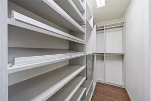 10702 Clearview Villa Pl, Houston, TX 77025 - Photo 10