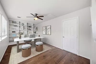 10702 Clearview Villa Place, Houston, TX 77025 - Photo 6