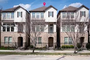 351 W 26th St, Houston, TX 77008 - Photo 6