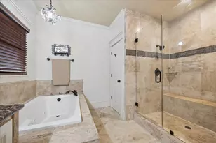 809 W 9th St, Houston, TX 77007 - Photo 24