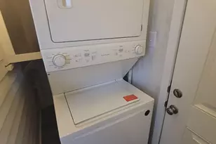 723 Sealy St, Galveston, TX 77550 - Photo 12