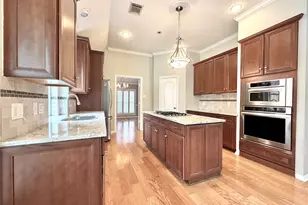 8419 Stone Village Ln, Houston, TX 77040 - Photo 10