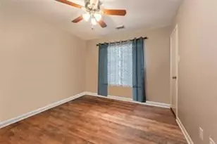 1835 Oak Ridge Dr, Kemah, TX 77565 - Photo 14