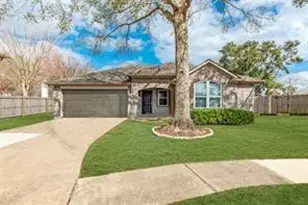 1835 Oak Ridge Dr, Kemah, TX 77565 - Photo 1