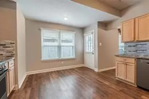1835 Oak Ridge Dr, Kemah, TX 77565 - Photo 8