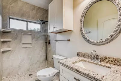 3502 Longwood Drive #B, Pasadena, TX 77503 - Photo 14