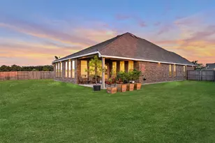 4827 Stoney Ter Trl, Baytown, TX 77521 - Photo 18