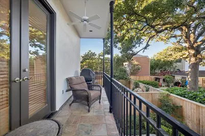 303 Birdsall Street #A, Houston, TX 77007 - Photo 4