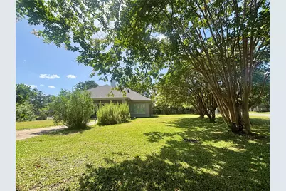 160 Black Forest Drive, Zavalla, TX 75980 - Photo 26
