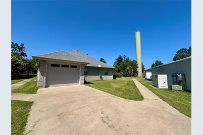 160 Black Forest Drive, Zavalla, TX 75980 - Photo 36