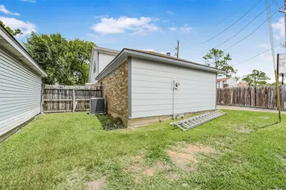 4138 Club Valley Drive, Houston, TX 77082 - Photo 42