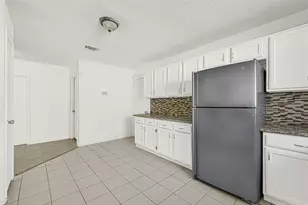 2415 Blackridge Rd, Houston, TX 77067 - Photo 12