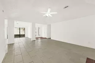 2415 Blackridge Rd, Houston, TX 77067 - Photo 6