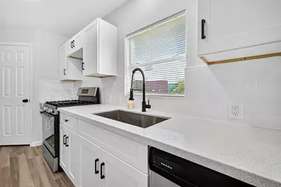 14934 Sugar Falls Court, Sugar Land, TX 77498 - Photo 22