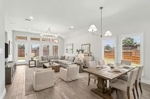 23007 Birchwood Valley Ln, Katy, TX 77493 - Photo 2