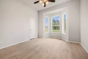 13633 Armstrong, Conroe, TX 77303 - Photo 4