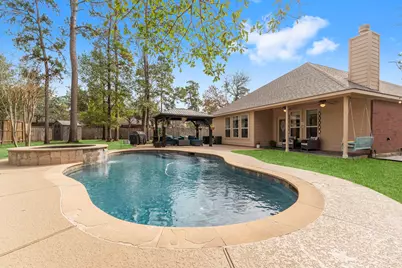 130 E Lasting Spring Circle, Spring, TX 77389 - Photo 2