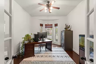 130 E Lasting Spring Cir, Spring, TX 77389 - Photo 8