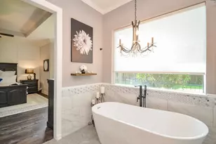 7 Champion Villa Dr, Houston, TX 77069 - Photo 32