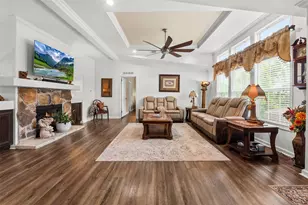 141 Rum Cay Ct, Point Blank, TX 77364 - Photo 2