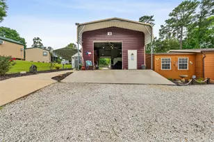 141 Rum Cay Ct, Point Blank, TX 77364 - Photo 8
