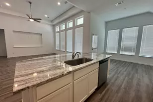 2506 Caspian Crk Ln, Iowa Colony, TX 77583 - Photo 8