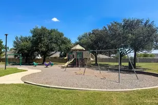 19022 Yellow Thrush Dr, Cypress, TX 77433 - Photo 36