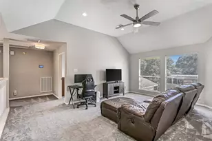 303 Melodywood Dr, Friendswood, TX 77546 - Photo 22