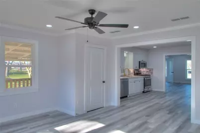 415 Perkins Avenue, League City, TX 77573 - Photo 6