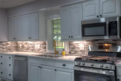 415 Perkins Avenue, League City, TX 77573 - Photo 12