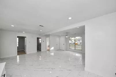 2926 Knotty Oaks Trl Trail, Houston, TX 77045 - Photo 6