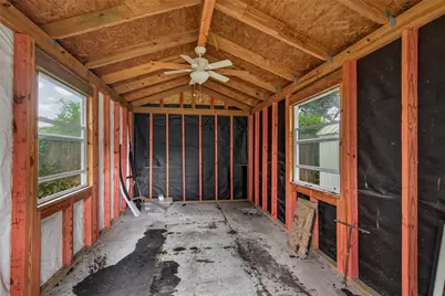 4718 Blanton Boulevard, Houston, TX 77092 - Photo 28