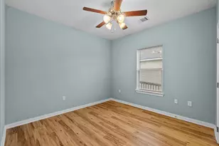 335 6th St, San Leon, TX 77539 - Photo 22