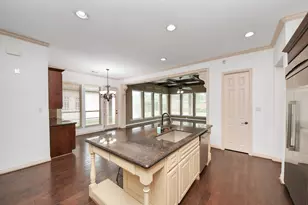 4407 Horizon View Cir, Sugar Land, TX 77479 - Photo 12
