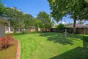 1906 Spillers Ln, Houston, TX 77043 - Photo 34