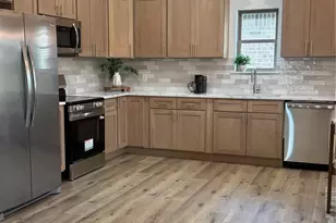 13110 Lake Conroe Bay Rd, Willis, TX 77318 - Photo 8