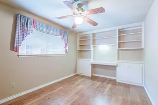 1708 Capstan Rd, Houston, TX 77062 - Photo 22