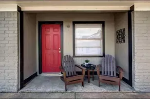4515 Oxford St, Houston, TX 77022 - Photo 6