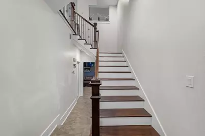 209 Burr Street #D, Houston, TX 77011 - Photo 8