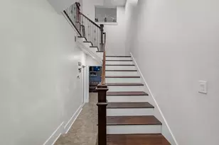 209 Burr St, Houston, TX 77011 - Photo 8