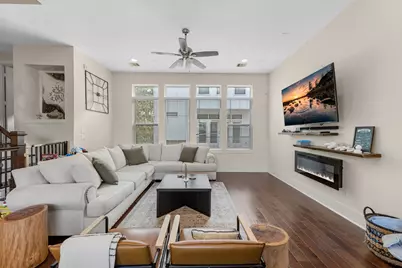 209 Burr Street #D, Houston, TX 77011 - Photo 6