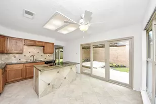 1615 Newcomb Way, Houston, TX 77058 - Photo 8