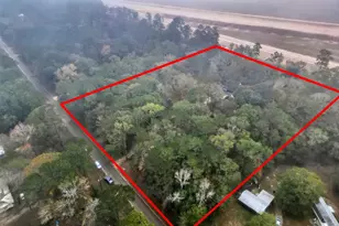 58 County Rd 3893 E, Cleveland, TX 77328 - Photo 2