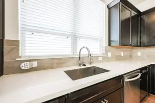 2705 Eado Edge Ct Ct, Houston, TX 77020 - Photo 16